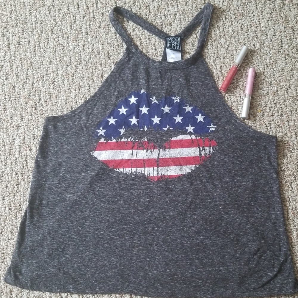 Moderlux shirt